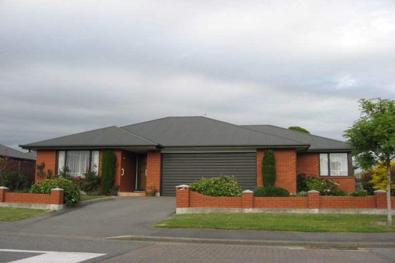 Photo of property in 2 Golding Avenue, Rangiora, 7400