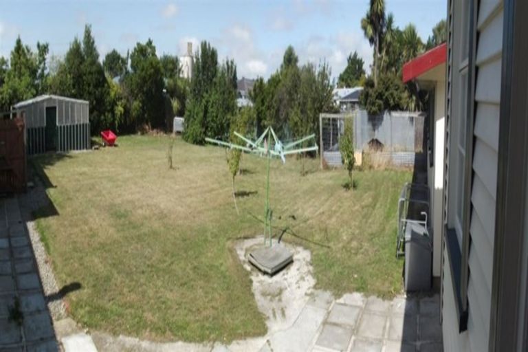 Photo of property in 3 Naylor Street, Waimate, 7924