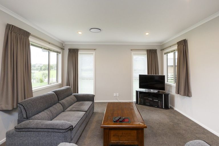 Photo of property in 14 Whio Avenue, Feilding, 4775