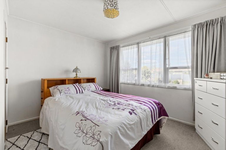 Photo of property in 5 Whitby Crescent, Flaxmere, Hastings, 4120