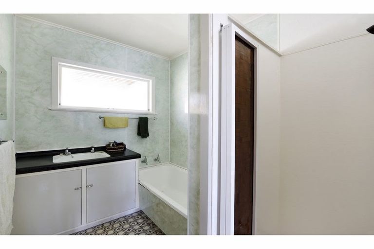 Photo of property in 2 Kingsley Place, Richmond, 7020