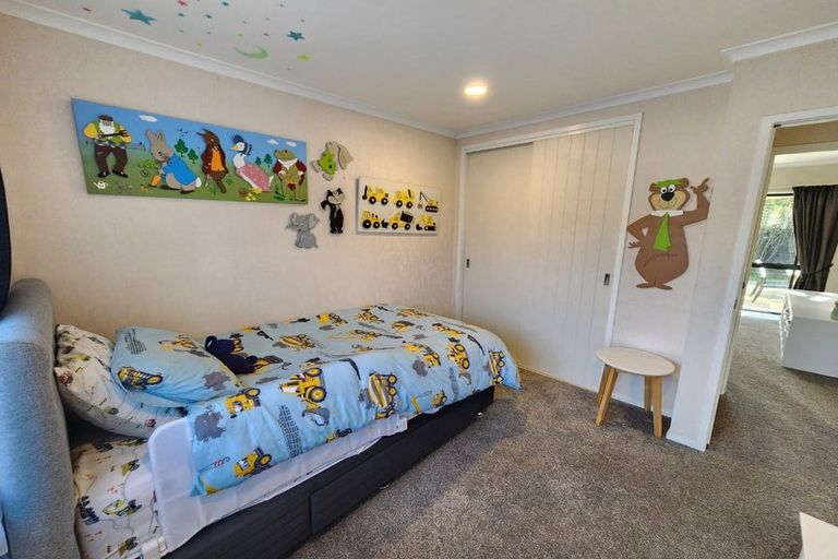 Photo of property in 109 Burswood Drive, Burswood, Auckland, 2013