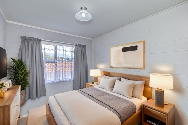 Photo of property in 72 Hokio Beach Road, Levin, 5510