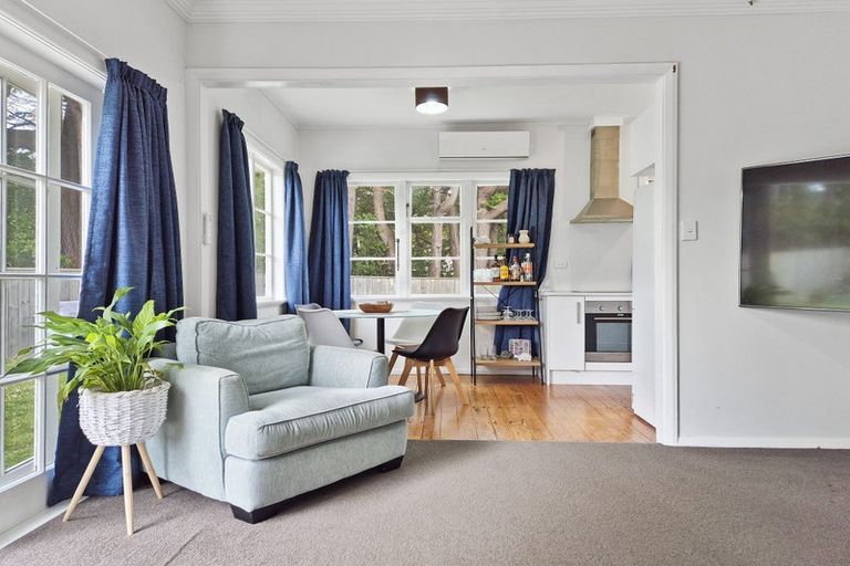 Photo of property in 11 Seddon Street, Naenae, Lower Hutt, 5011