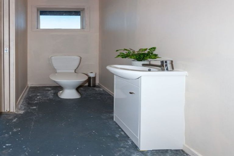 Photo of property in 69 Oyster Drive, Cooks Beach, Whitianga, 3591