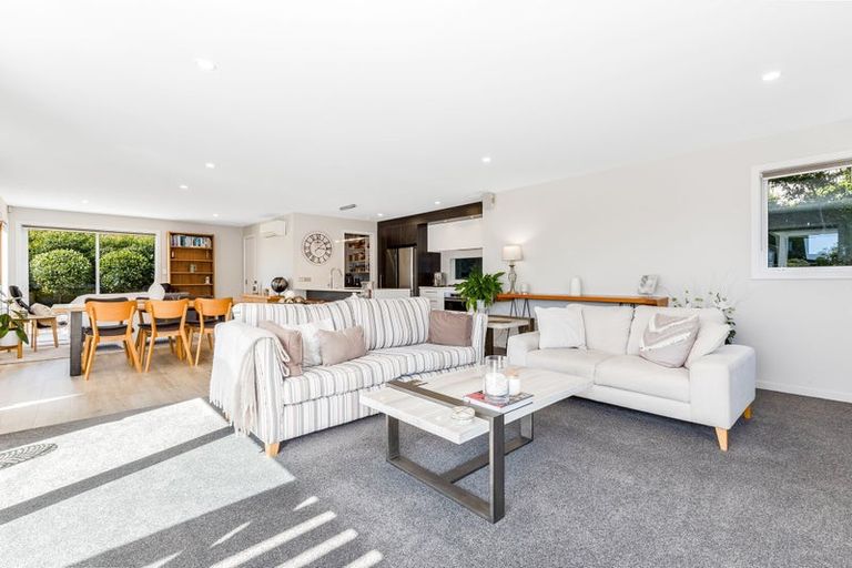 Photo of property in 187 Navigation Drive, Whitby, Porirua, 5024