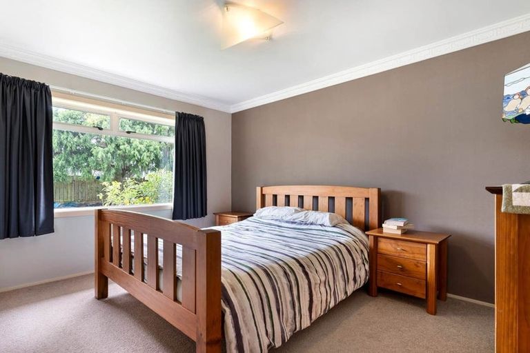 Photo of property in 31 Prince Regent Drive, Half Moon Bay, Auckland, 2012