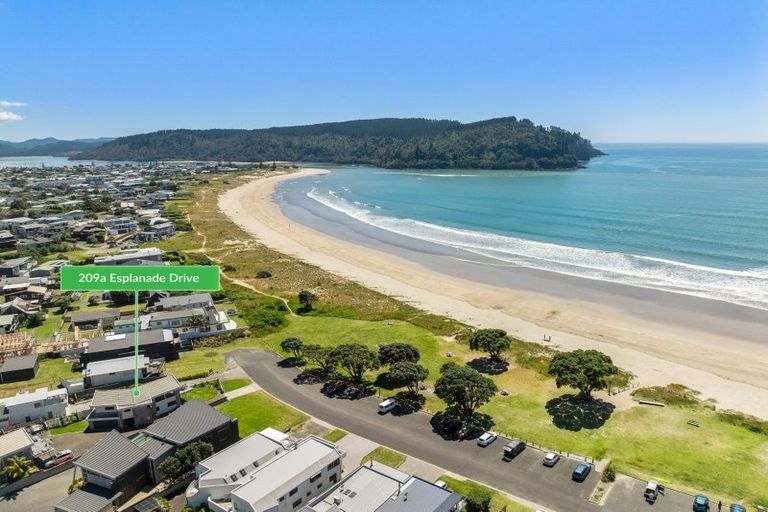Photo of property in 209a Esplanade Drive, Whangamata, 3620