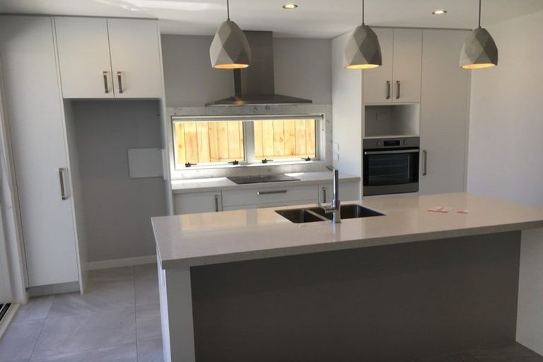 Photo of property in 18 Franks Way, Papamoa Beach, Papamoa, 3118