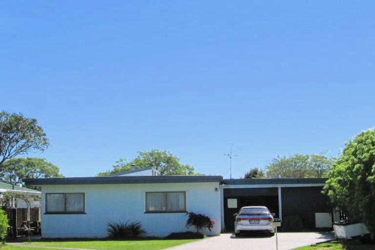 Photo of property in 317 Stout Street, Riverdale, Gisborne, 4010
