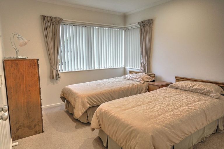 Photo of property in 8 Cairns Crescent, Rototuna, Hamilton, 3210