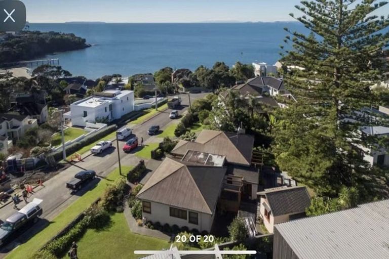 Photo of property in 1 Falmouth Street, Murrays Bay, Auckland, 0630