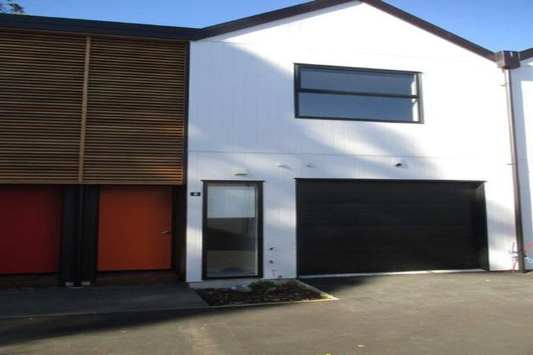 Photo of property in 2/22 Grove Road, Addington, Christchurch, 8024