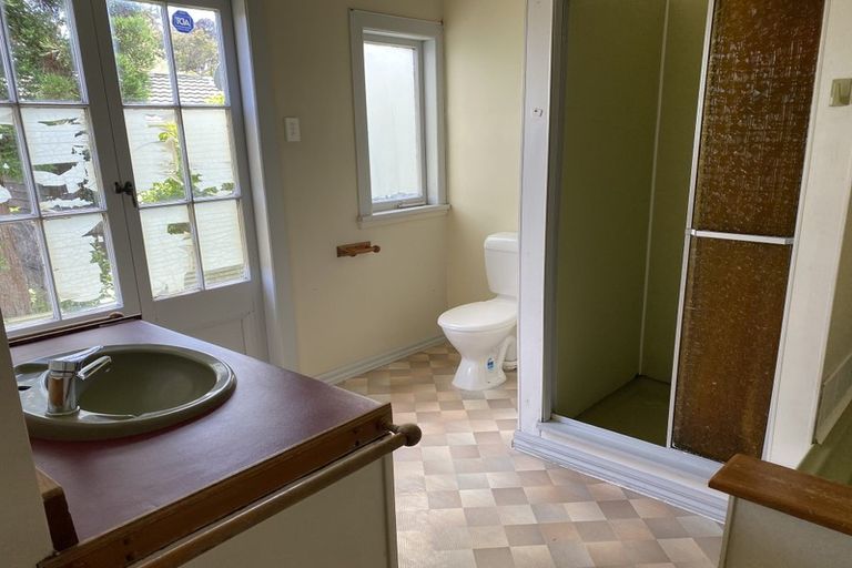 Photo of property in 87 Konini Road, Titirangi, Auckland, 0604