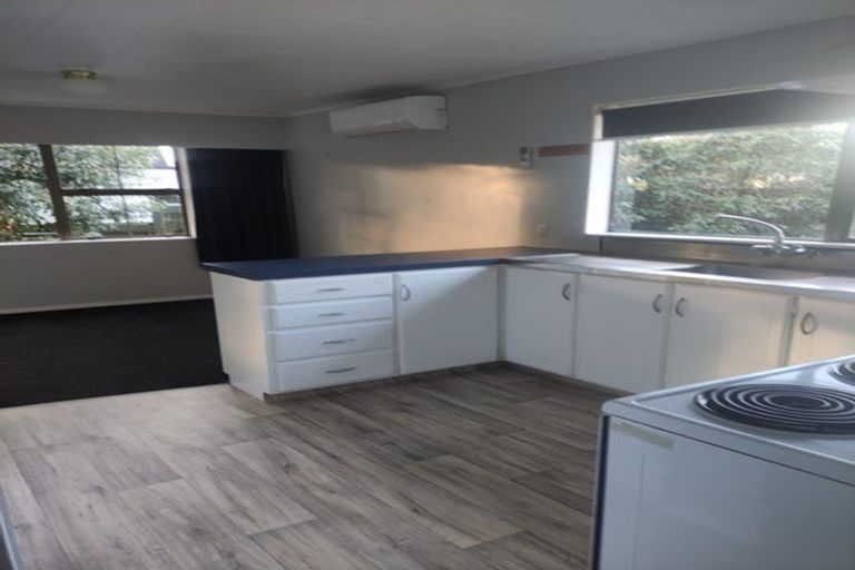 Photo of property in 64 Sunbrae Drive, Silverstream, Upper Hutt, 5019