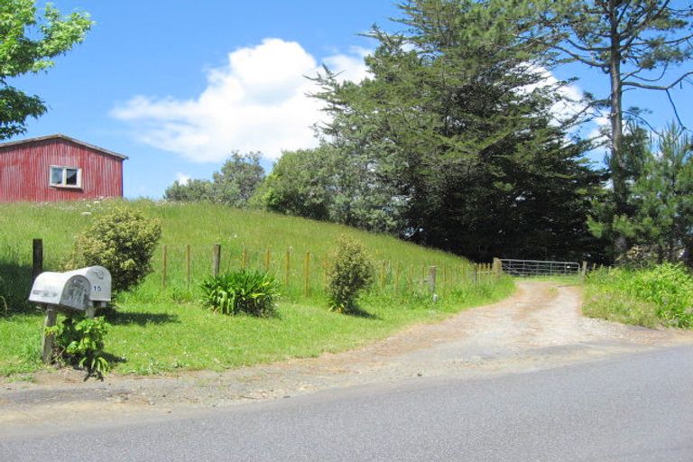 Photo of property in 17 Pitt Road, Runciman, Drury, 2578
