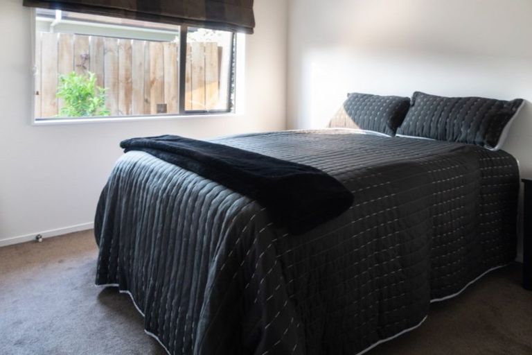 Photo of property in 19 Yatterina Avenue, Takanini, 2112