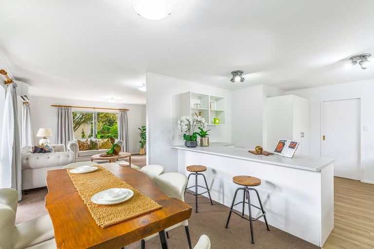 Photo of property in 8e Rathgar Road, Henderson, Auckland, 0610