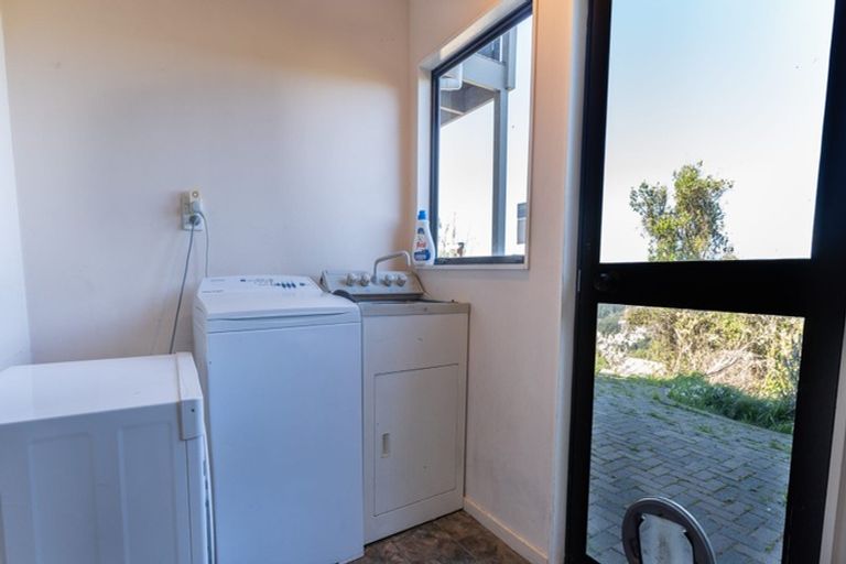 Photo of property in 7 Admiralty Street, Crofton Downs, Wellington, 6035