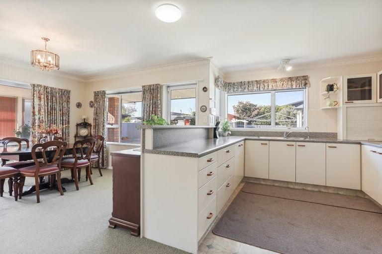 Photo of property in 4 Keldon Avenue, Rangiora, 7400