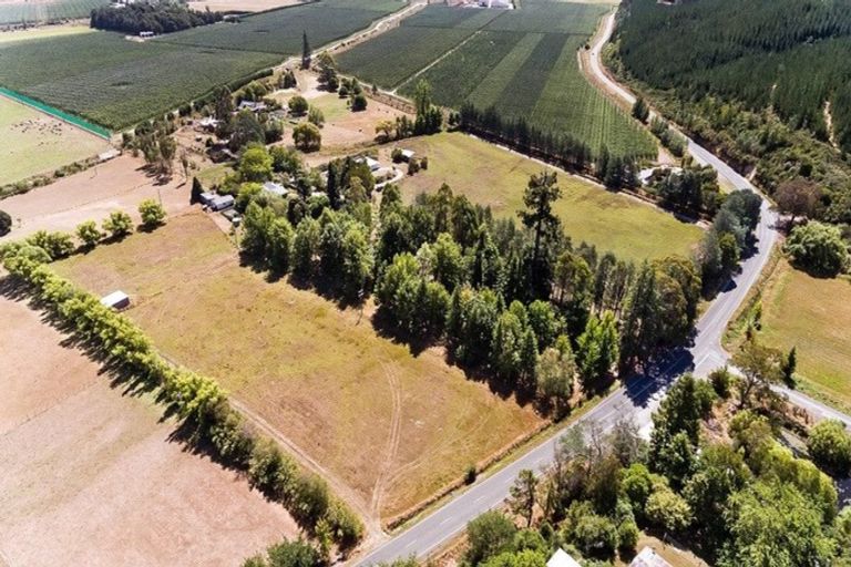 Photo of property in 1971 Moutere Highway, Upper Moutere, 7175