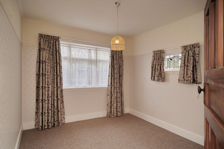 Photo of property in 2/49 Saint James Avenue, Papanui, Christchurch, 8053