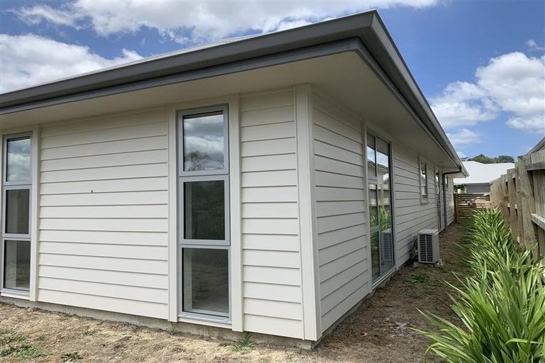 Photo of property in 24 Fairwater Road, Warkworth, 0910