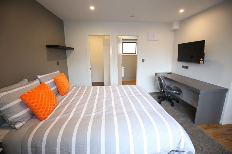 Photo of property in 103a York Place, Dunedin Central, Dunedin, 9016