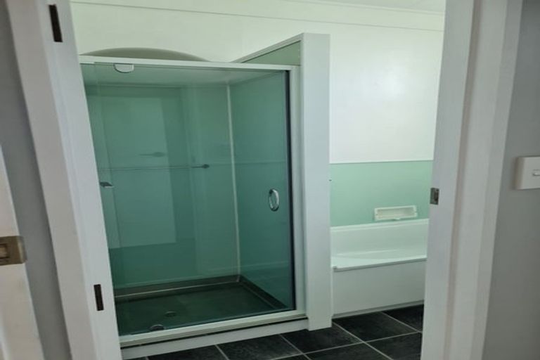 Photo of property in 2 Drury Street, Cloverlea, Palmerston North, 4412