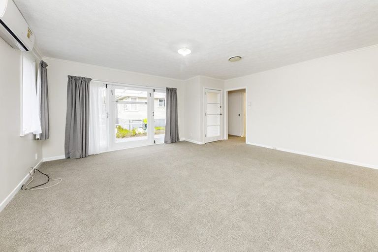 Photo of property in 16 Noel Burnside Road, Wiri, Auckland, 2025