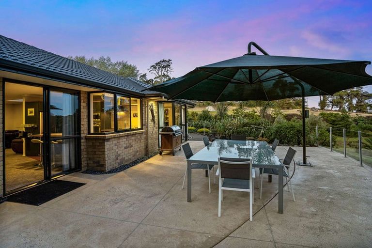 Photo of property in 51a Hibiscus Coast Highway, Silverdale, 0932