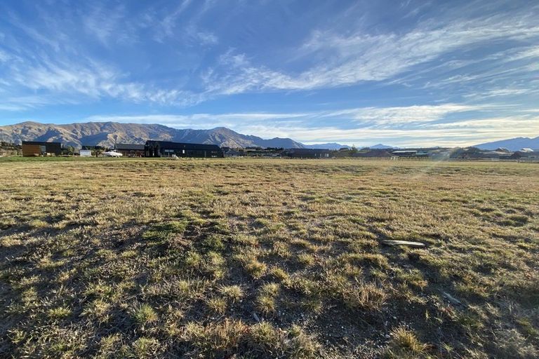 Photo of property in 1 Outlet Road, Wanaka, 9305
