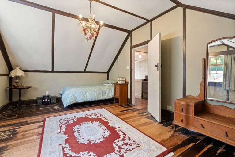 Photo of property in 2 Mersey Street, Island Bay, Wellington, 6023