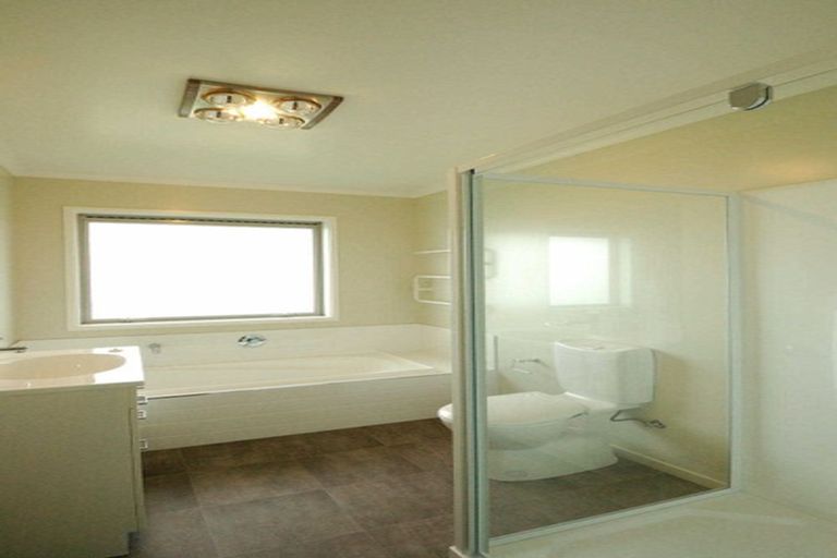 Photo of property in 17 Pakohe Street, Pegasus, 7612