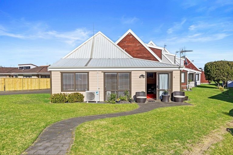 Photo of property in Puriri Village, 8/3 Puriri Street, Mount Maunganui, 3116