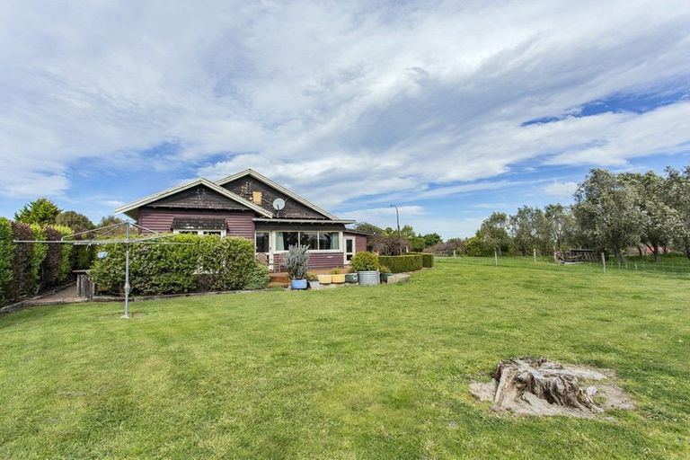 Photo of property in 16 Ropley Street, Amberley, 7410