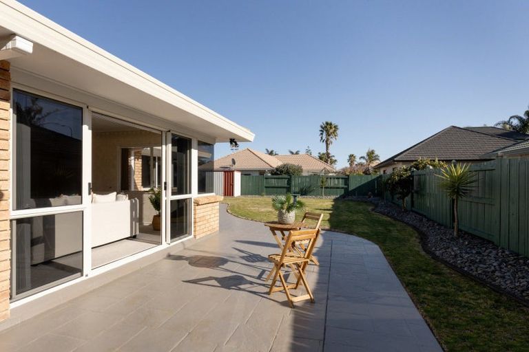 Photo of property in 4 Monterey Key, Papamoa Beach, Papamoa, 3118