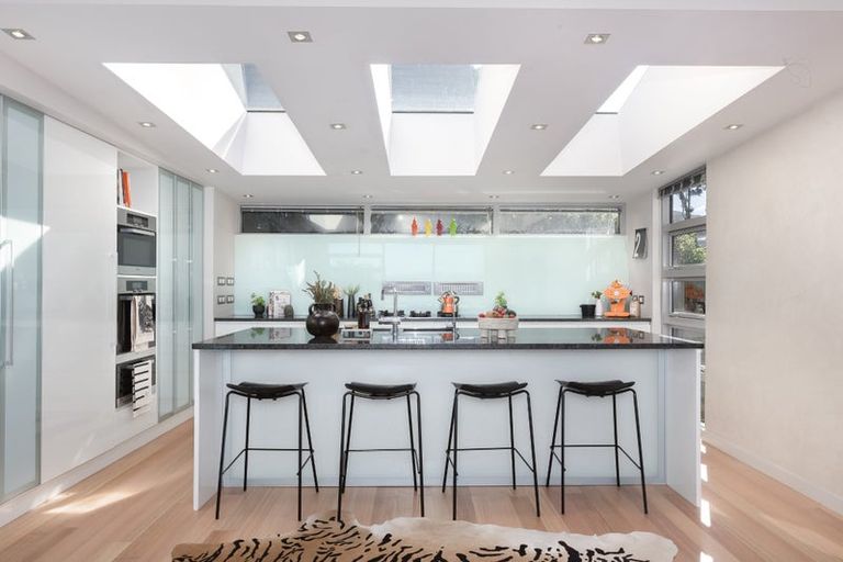 Photo of property in 21a Jubilee Road, Khandallah, Wellington, 6035