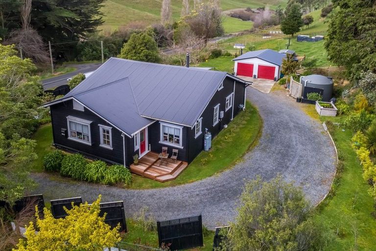 Photo of property in 40 Norsewood Ormondville Road, Norsewood, 4974