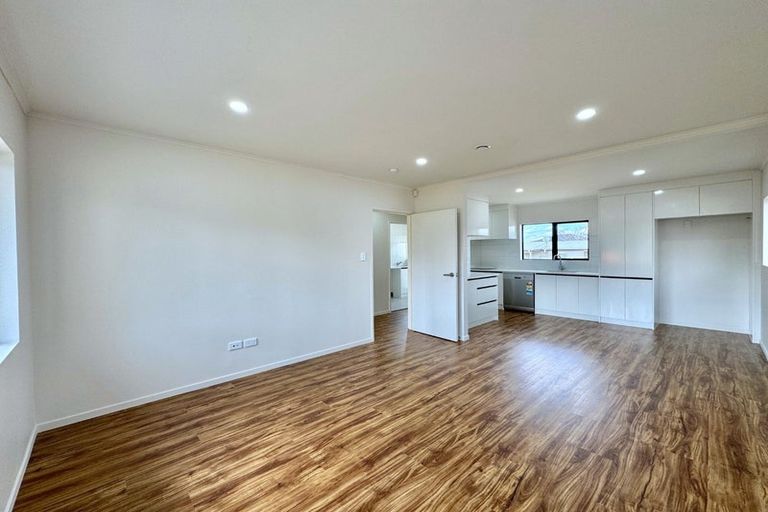 Photo of property in 70 Mahia Road, Manurewa, Auckland, 2102