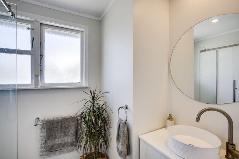 Photo of property in 5 Kia Toa Lane, Hastings, 4122