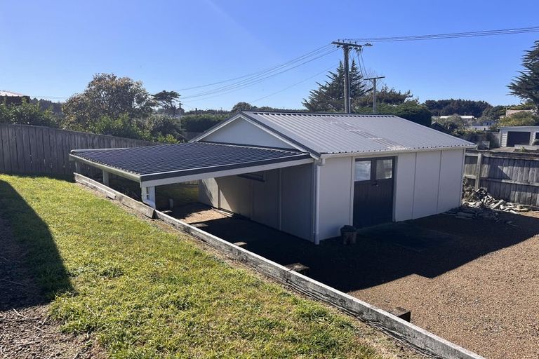 Photo of property in 30 Muapoko Street, Himatangi Beach, Foxton, 4891