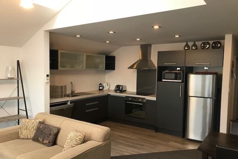 Photo of property in 33 Cotterill Street, Addington, Christchurch, 8024