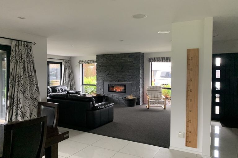 Photo of property in 59 Jacks Drive, West Melton, 7618