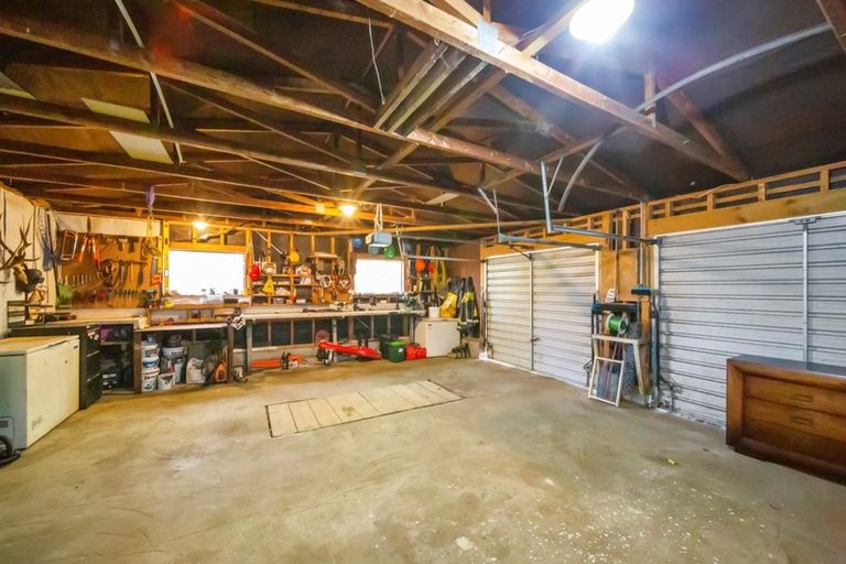 Photo of property in 57 Kaipikari Road, Urenui, 4375