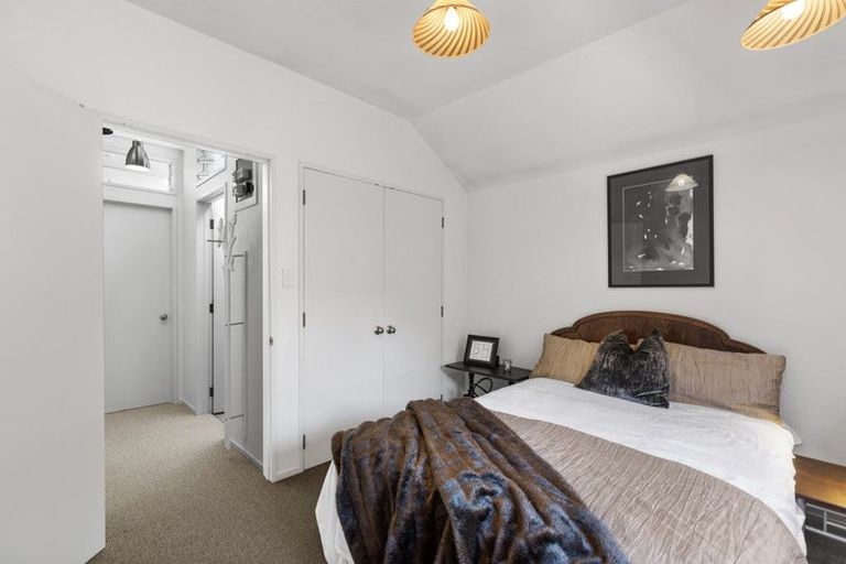 Photo of property in 3/93 Aikmans Road, Merivale, Christchurch, 8014