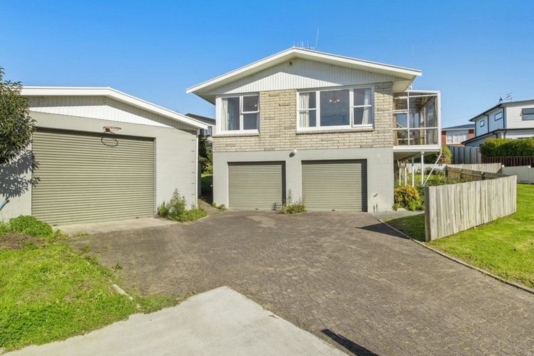 Photo of property in 26 Lynwood Place, Brookfield, Tauranga, 3110