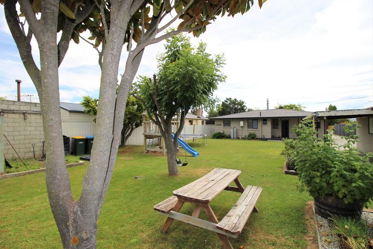 Photo of property in 27 Clutha Street, Alexandra, 9320