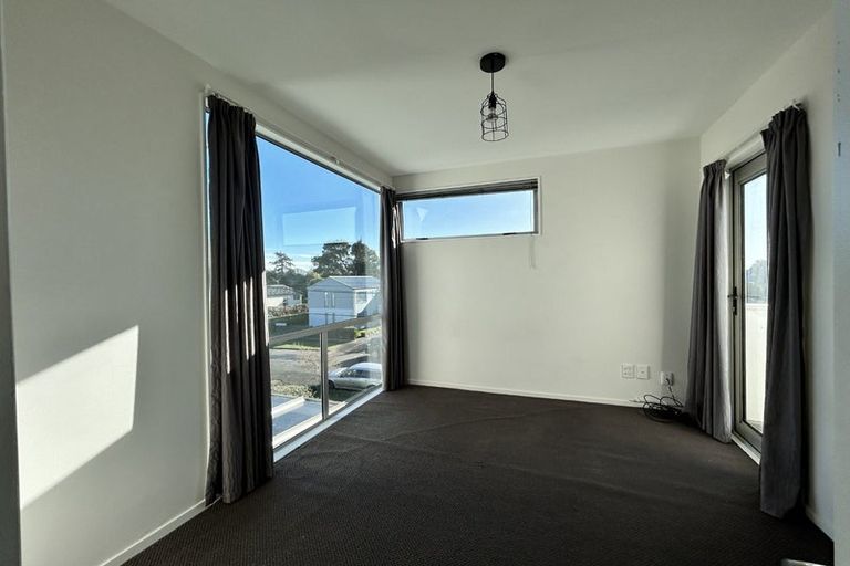 Photo of property in 1/22 Heywood Terrace, Richmond, Christchurch, 8013