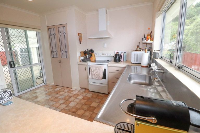 Photo of property in 214 Parawai Road, Thames, 3500